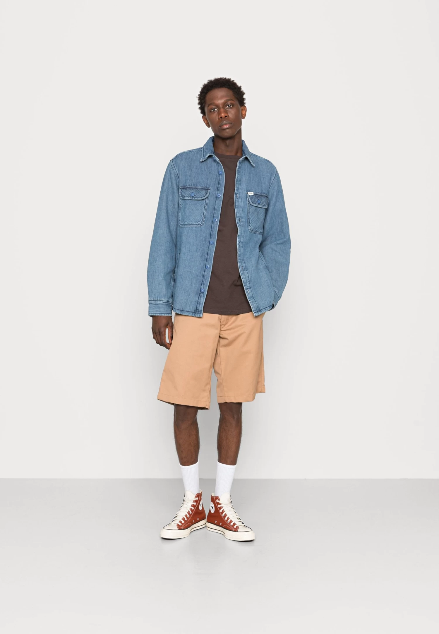 YOURTURN Nostalgia Future Tee Unisex - Print T-Shirt - Brown 4 YOURTURN Nostalgia Future Tee Unisex - Print T-Shirt - Brown - Image 2