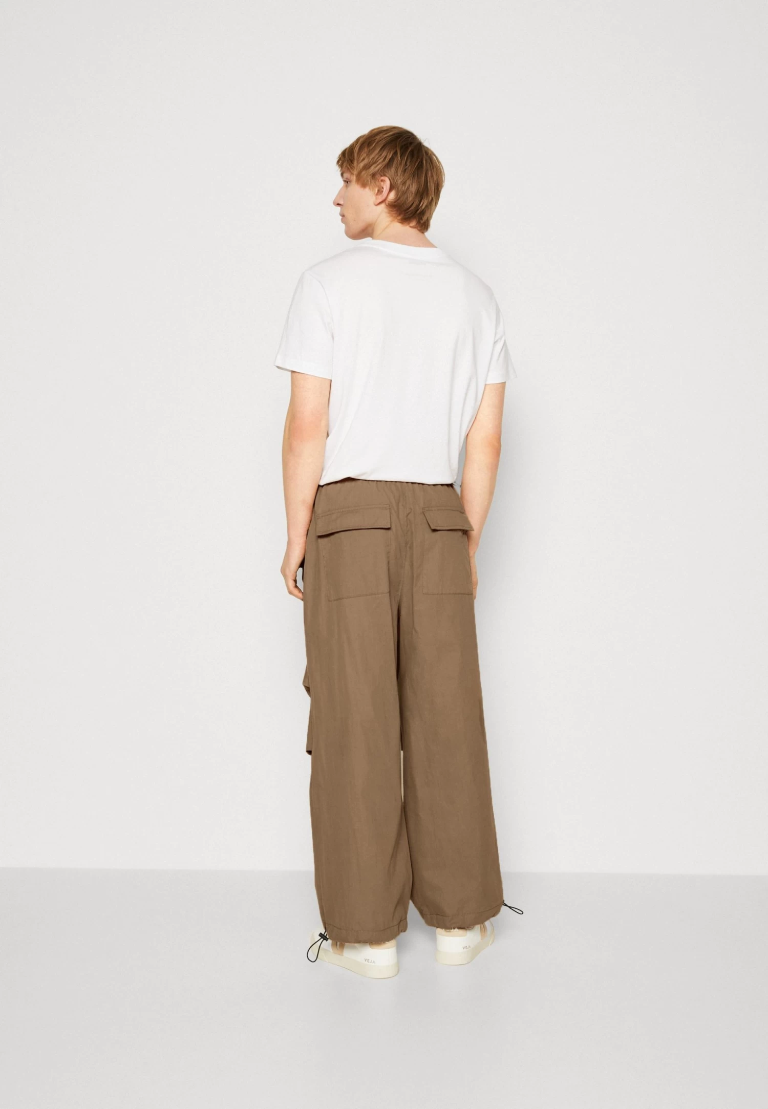 YOURTURN Unisex - Trousers - Brown 4 YOURTURN Unisex - Trousers - Brown - Image 3
