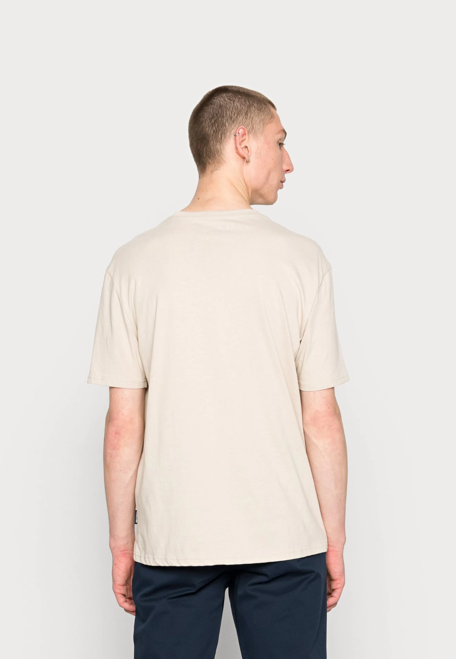 YOURTURN Unisex 5 Pack - Basic T-Shirt - Dark Grey/White/Beige 5 YOURTURN Unisex 5 Pack - Basic T-Shirt - Dark Grey/White/Beige - Image 3