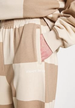 YOURTURN Unisex - Tracksuit Bottoms - Beige -Yourturn Online Shop 36df42ddf7b9487a9196e20f8c749a1c