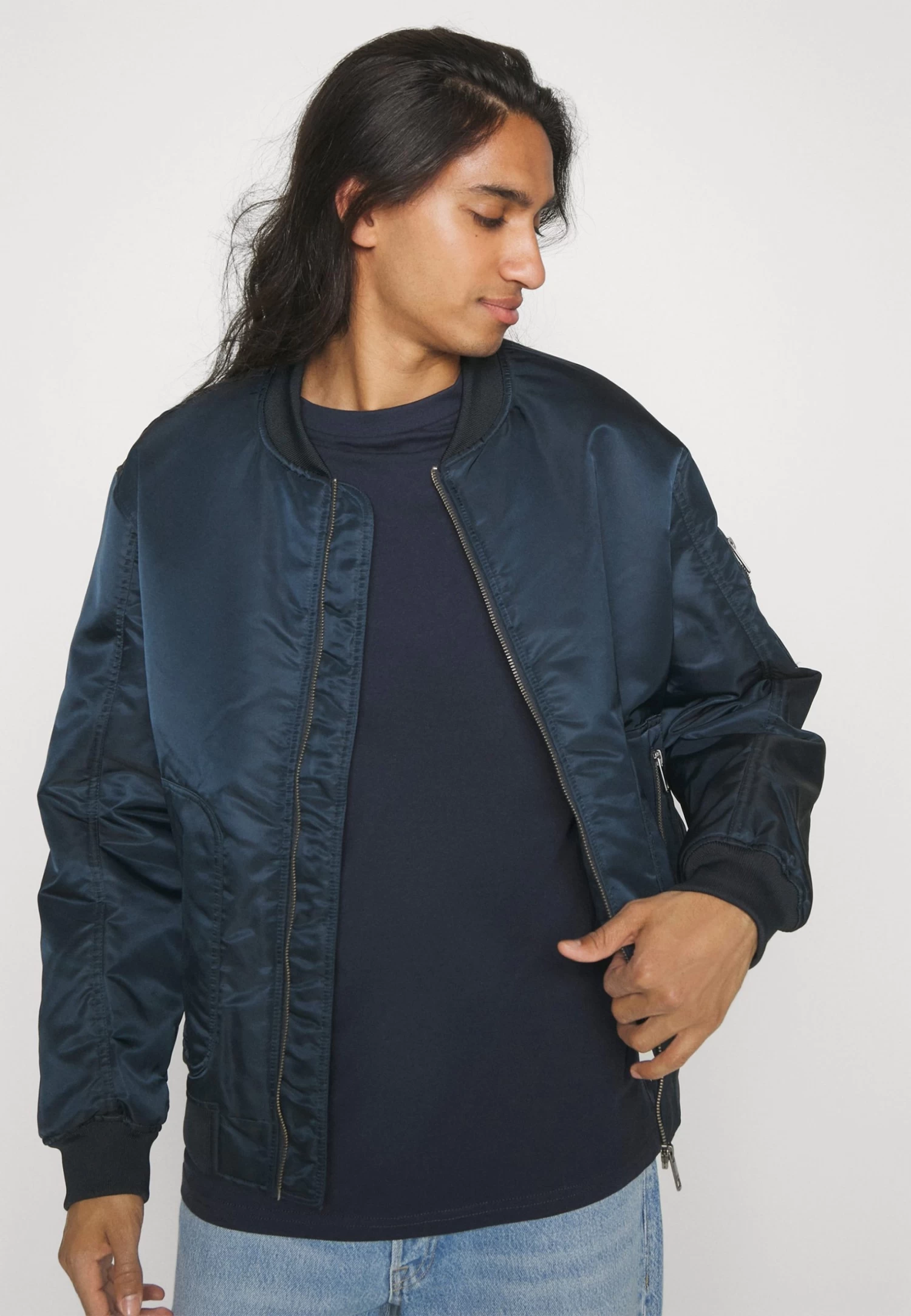 YOURTURN 3Pack Unisex - Basic T-Shirt - Olive, Beige, Dark Blue 8 YOURTURN 3Pack Unisex - Basic T-Shirt - Olive, Beige, Dark Blue - Image 6