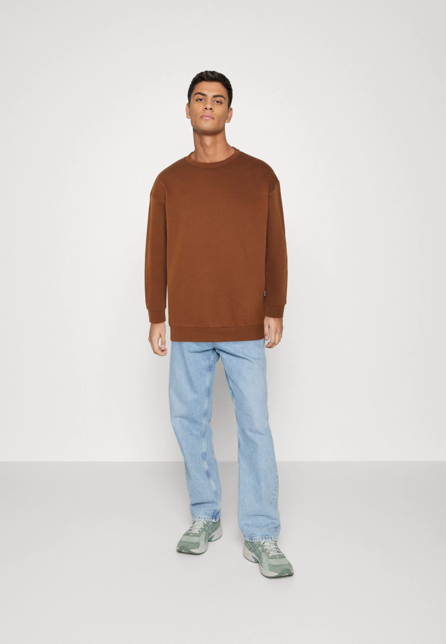 YOURTURN Unisex 2 Pack - Sweatshirt - Dark Brown/Off-White 3 YOURTURN Unisex 2 Pack - Sweatshirt - Dark Brown/Off-White