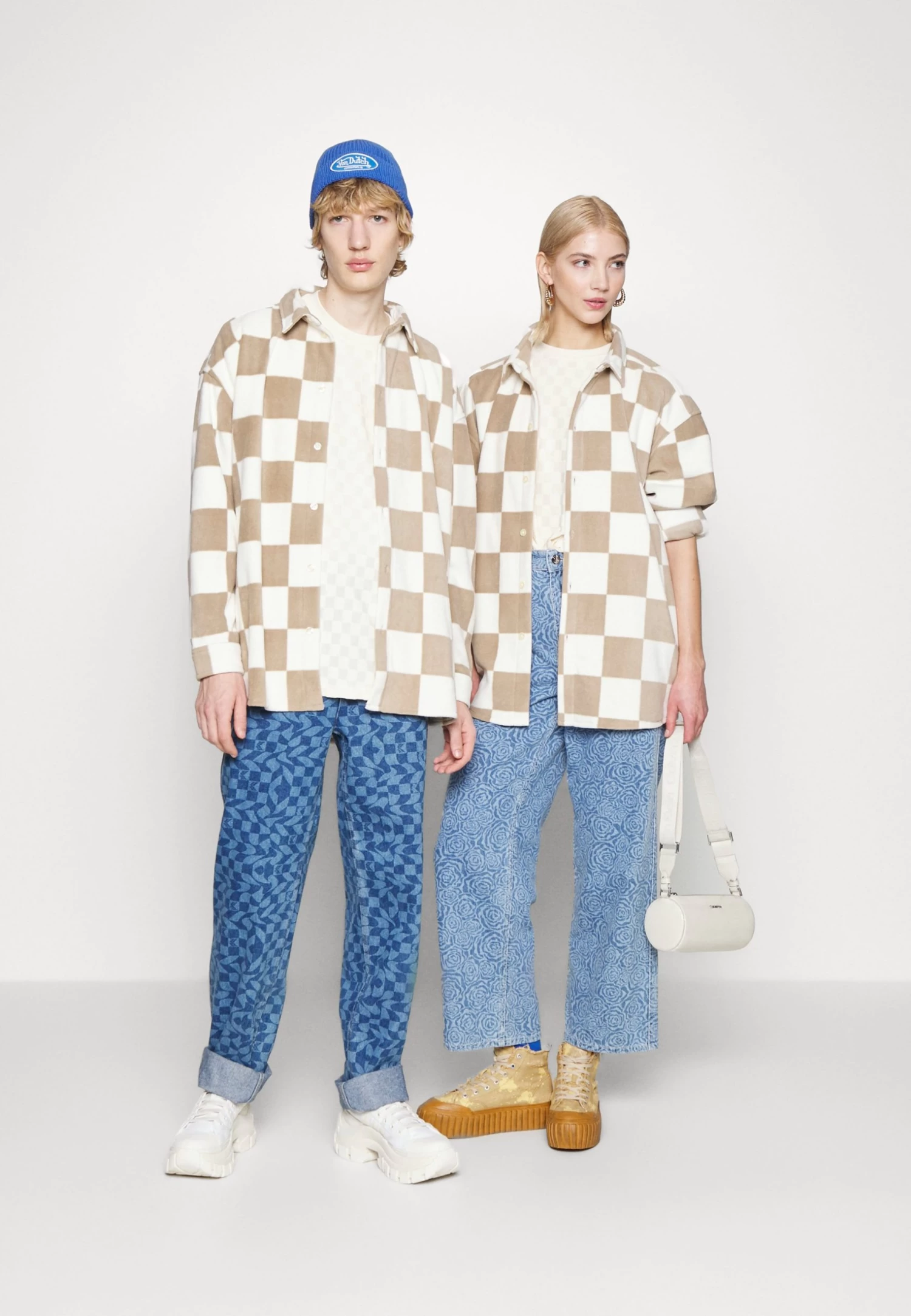 YOURTURN Unisex - Button-Down Blouse - Beige 4 YOURTURN Unisex - Button-Down Blouse - Beige - Image 2