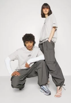 YOURTURN Unisex - Trousers - Dark Grey -Yourturn Online Shop 741c78c15743413996e063ab6b99670b