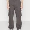 YOURTURN Unisex - Cargo Trousers - Dark Grey 2 YOURTURN Unisex - Cargo Trousers - Dark Grey -Yourturn Online Shop 768047507ccf4c838b1171a019f0d162