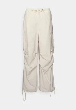 YOURTURN Unisex - Cargo Trousers - White -Yourturn Online Shop 8cd00de22e24474f95c1a2113d5f0b27