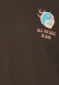 YOURTURN Graphic Tee Unisex - Print T-Shirt - Brown 7 YOURTURN Graphic Tee Unisex - Print T-Shirt - Brown -Yourturn Online Shop a6e1520e73fa4cedbfa3d5818191b334