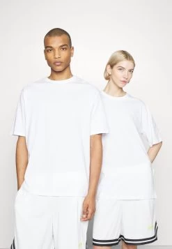 YOURTURN 3Pack Unisex - Basic T-Shirt - White/Mint/Black 13 YOURTURN 3Pack Unisex - Basic T-Shirt - White/Mint/Black -Yourturn Online Shop c0e900199b4b47fbbbf550ea6de9a407