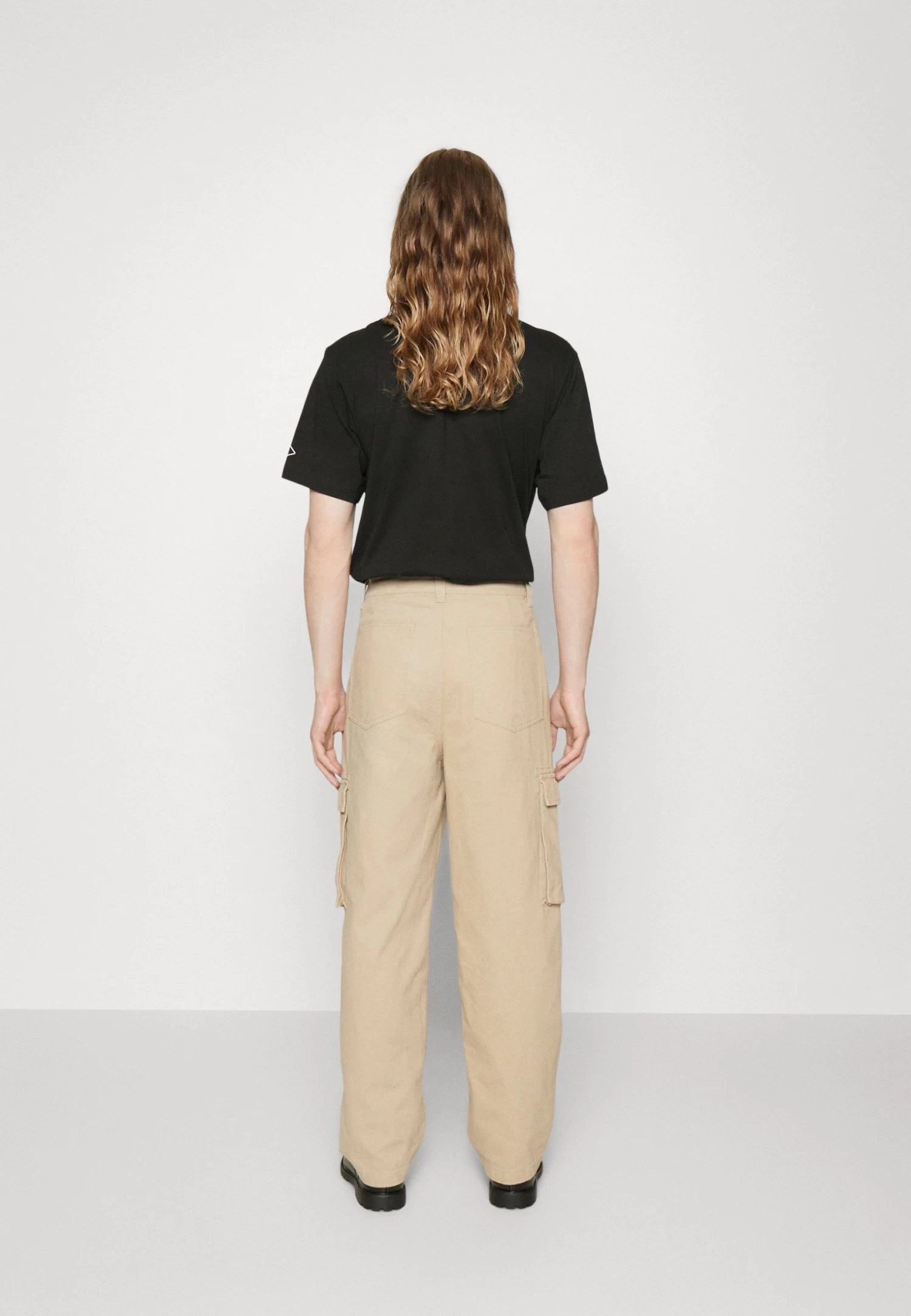 YOURTURN Unisex - Cargo Trousers - Tan 5 YOURTURN Unisex - Cargo Trousers - Tan - Image 3
