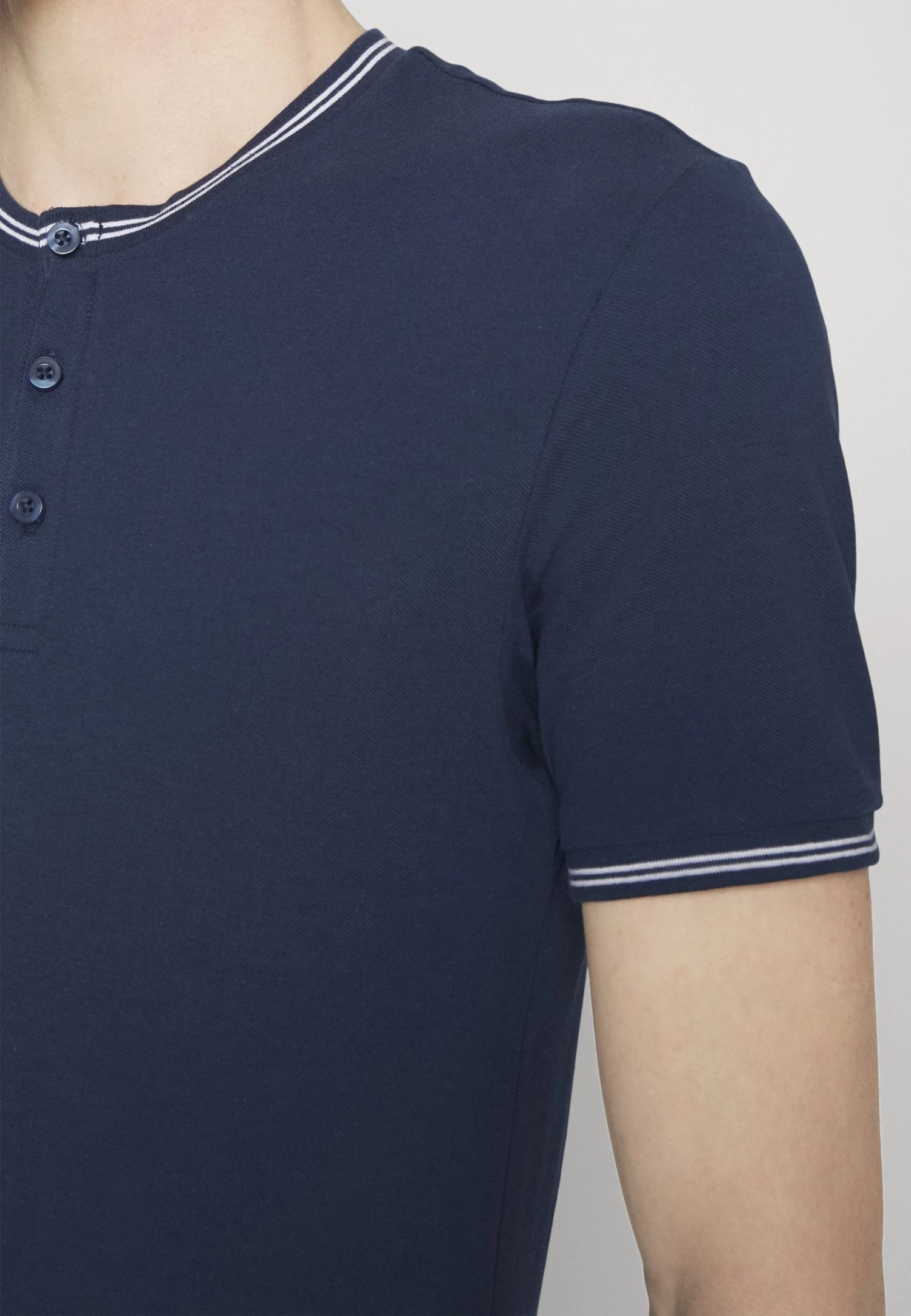 YOURTURN Unisex - Basic T-Shirt - Dark Blue 8 YOURTURN Unisex - Basic T-Shirt - Dark Blue - Image 6