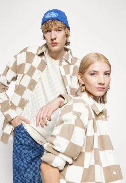 YOURTURN Unisex - Button-Down Blouse - Beige 11 YOURTURN Unisex - Button-Down Blouse - Beige -Yourturn Online Shop e8298cc70cf9453ea6c2206da9d11c42