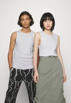 YOURTURN Slim Fit Ribbed Tank Unisex 2 Pack- Top - White/Black -Yourturn Online Shop ed6da4cbd31a45fc9e399b3d51a92359