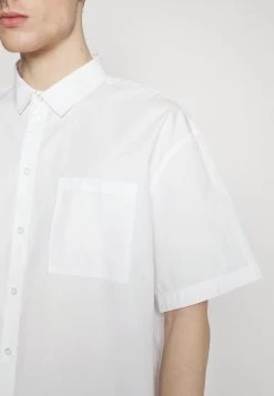 YOURTURN Plain Boxi Fit Unisex - Shirt -White 13 YOURTURN Plain Boxi Fit Unisex - Shirt -White -Yourturn Online Shop ee58d5b684a141bcbc5bf7542d5bbfa1