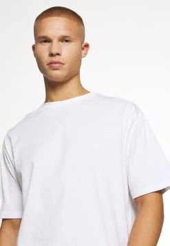 YOURTURN 3Pack Unisex - Basic T-Shirt - Black/Light Grey/White -Yourturn Online Shop f57b7095693242dc9b6be4defb002325