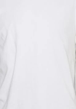 YOURTURN Top -White -Yourturn Online Shop f640453bea874d7285e2d1883d94285b