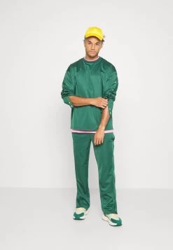 YOURTURN Tracksuit Bottoms - Dark Green -Yourturn Online Shop fc260e9a1e5a4362a65f1ee826d0ba2c