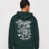 YOURTURN Unisex - Hoodie - Green 2 YOURTURN Unisex - Hoodie - Green -Yourturn Online Shop fcfa45c42ac94ae5a2a3a7069b6b508b